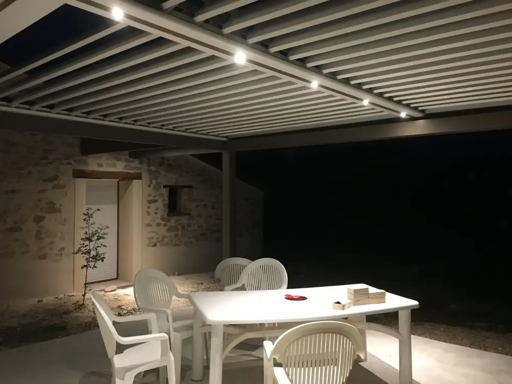 pergola de nuit