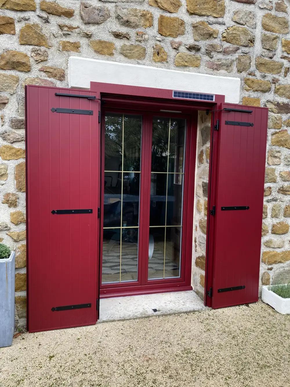 Faa menuiseries Porte fenetre ECLEA avec volet solaire