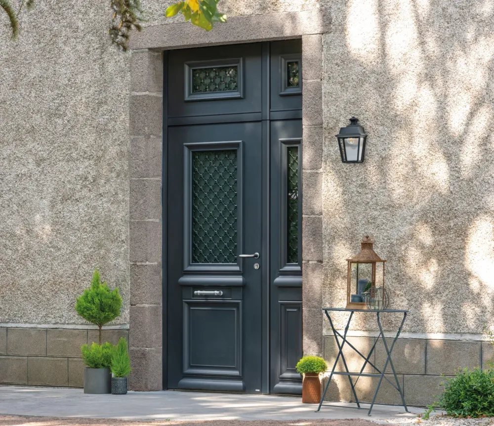 Porte alu modèle Athena - RAL 7016webp