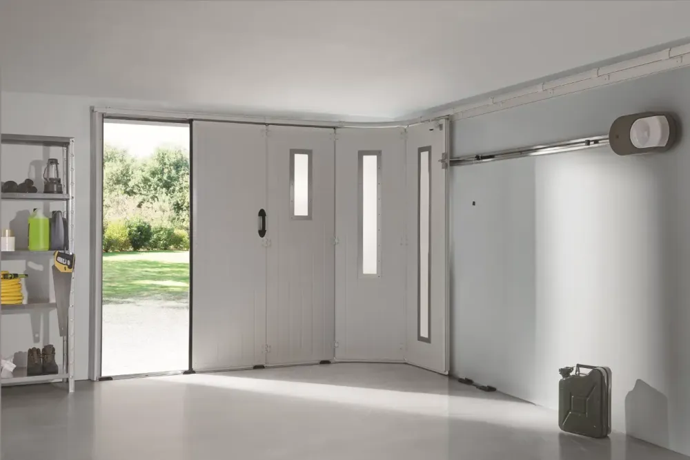FAA Menuiseries porte de garage latéralewebp