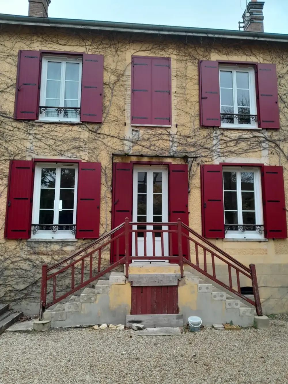 Faa Menuiseries -Volets battants en ALU modèle MISTRAL, RAL 3004