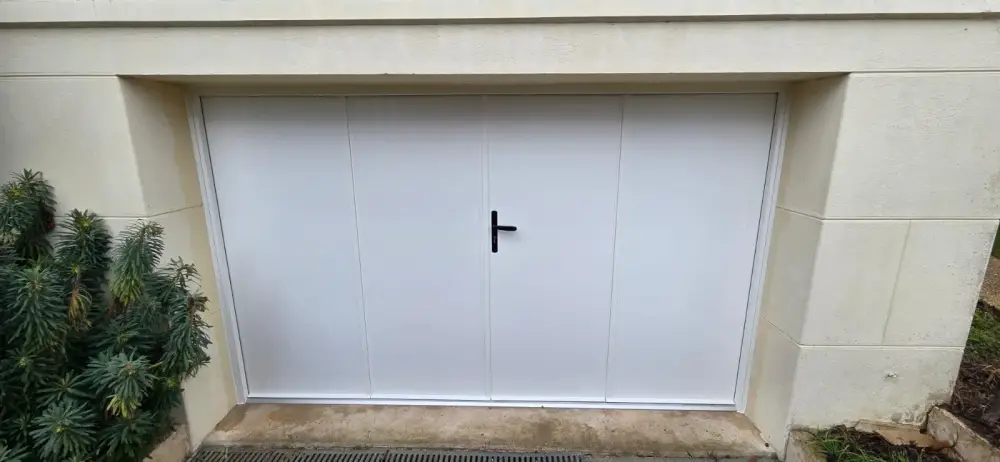 Porte de garage en aluminium 4 vantaux